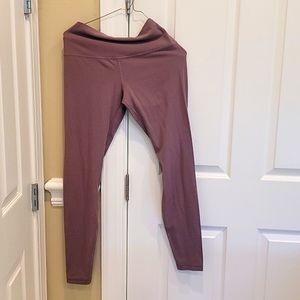 Lululemon size 6 rose colored leggings brushed